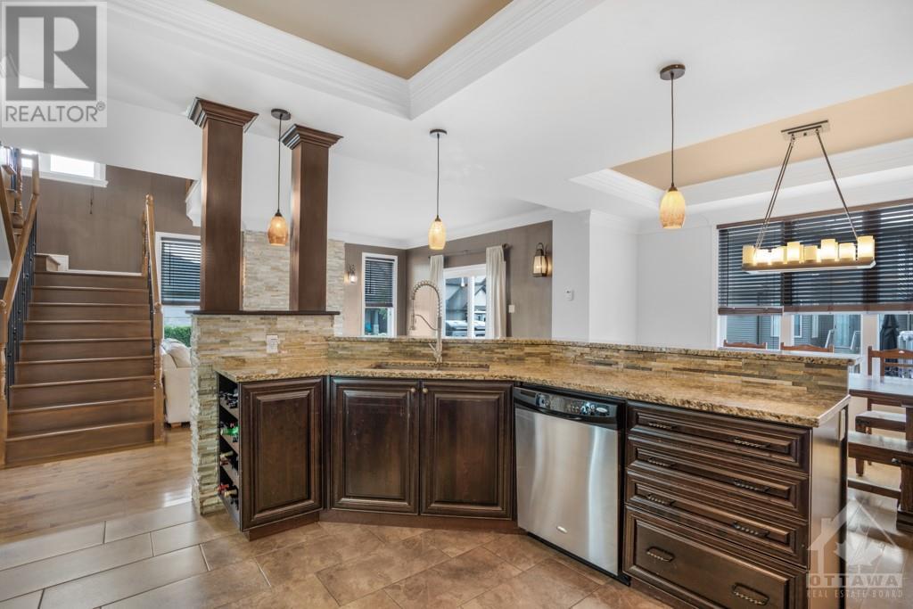 Listing 1310476 - Large Photo # 12