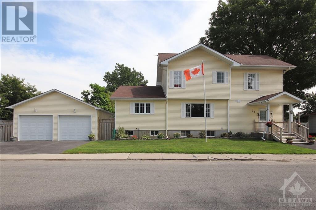 Listing 1311013 - Large Photo # 1