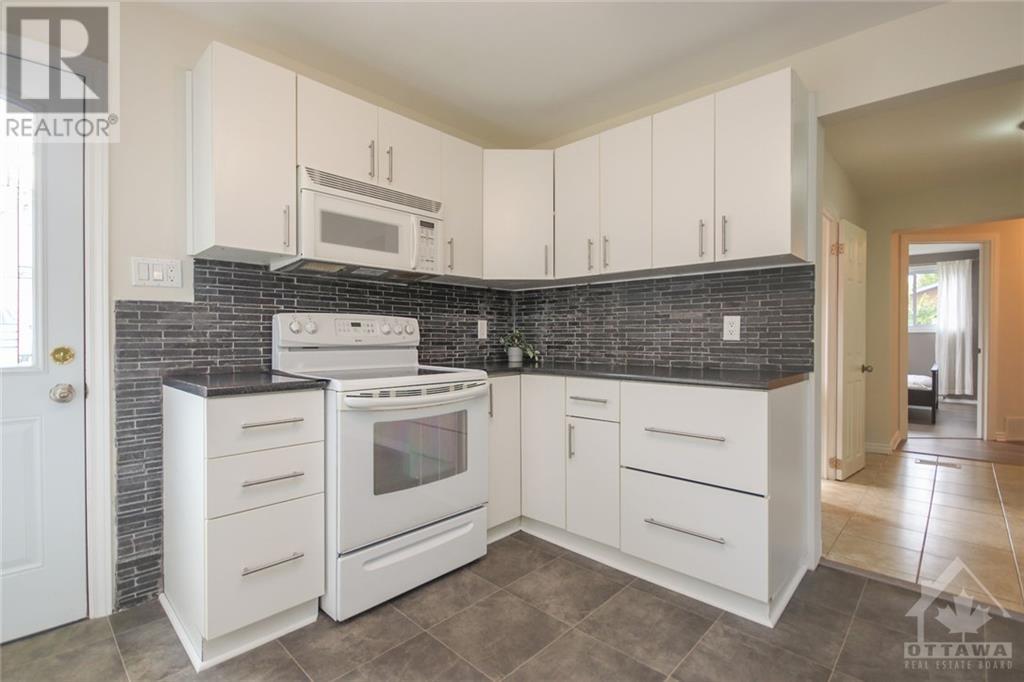 Listing 1311429 - Large Photo # 3