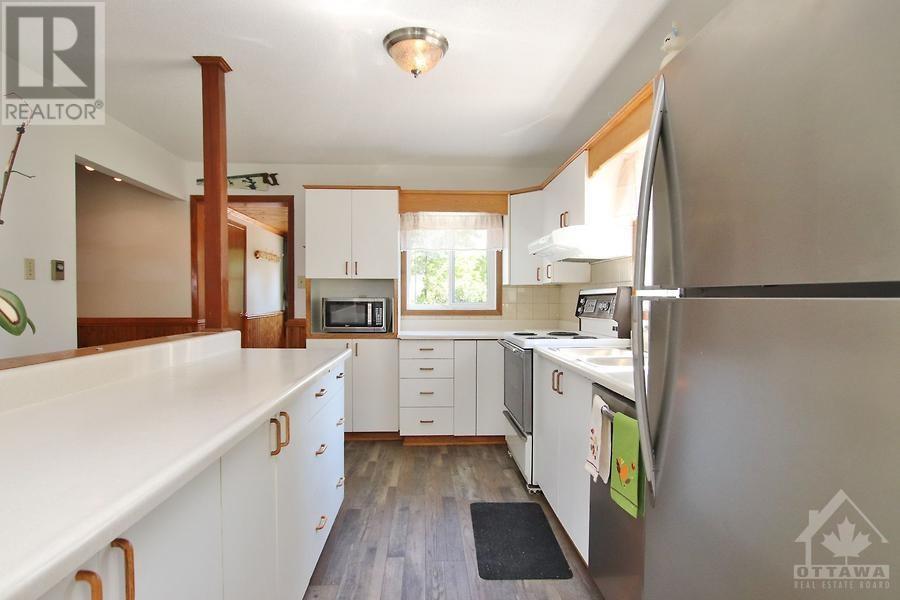 Listing 1312188 - Large Photo # 4