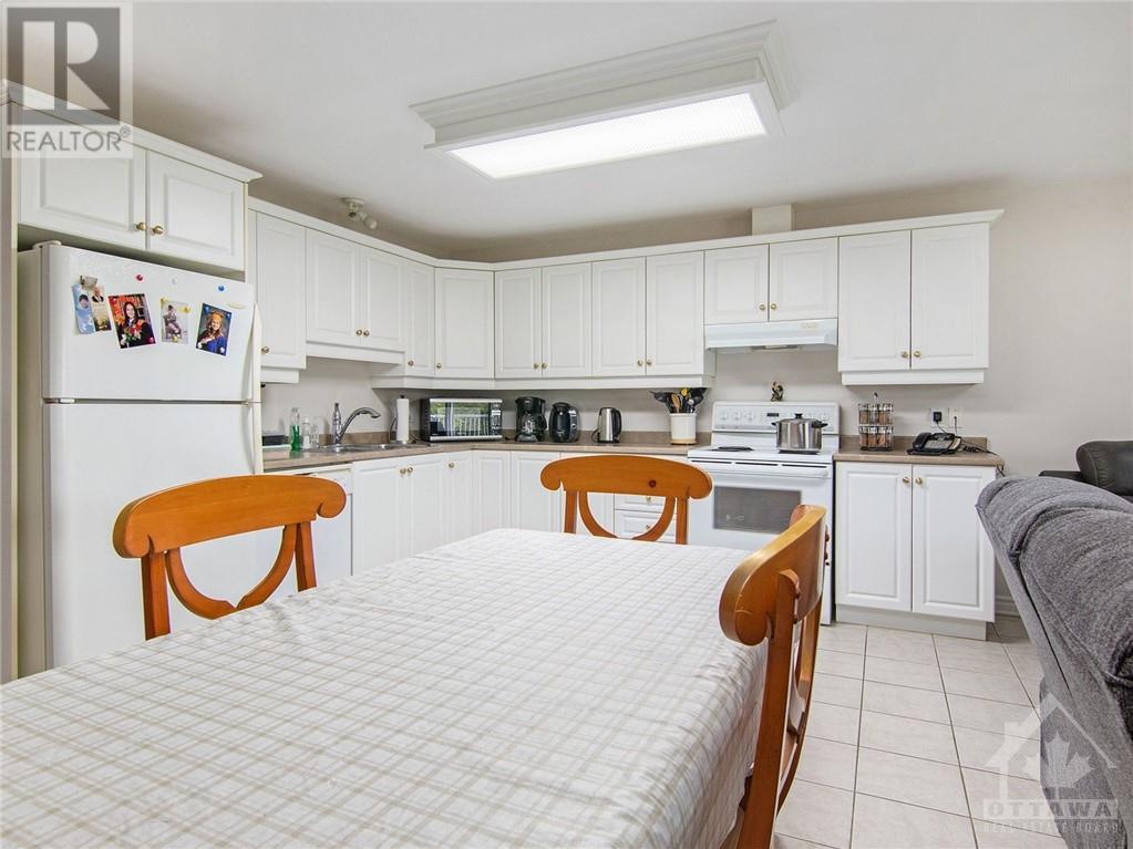 Listing 1313129 - Large Photo # 25