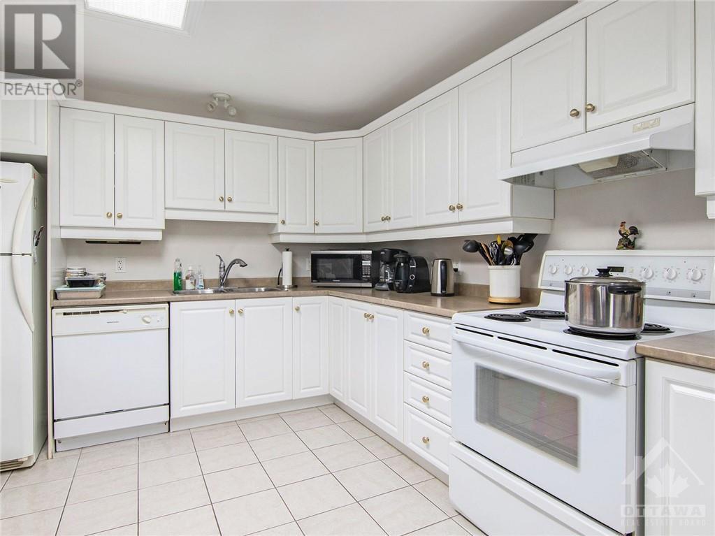 Listing 1313129 - Large Photo # 24