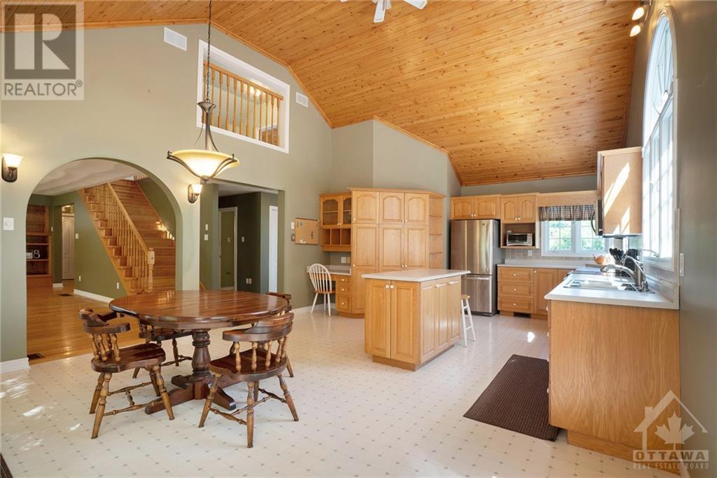 Listing 1313230 - Large Photo # 10