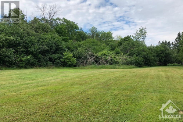 00 DUNN STREET, Almonte