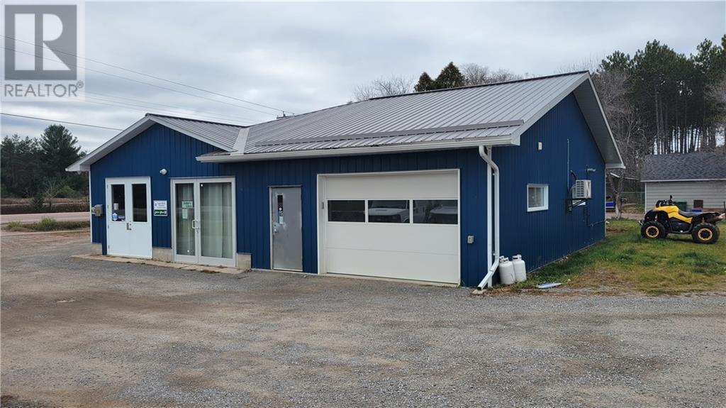 Listing 1316194 - Large Photo # 2