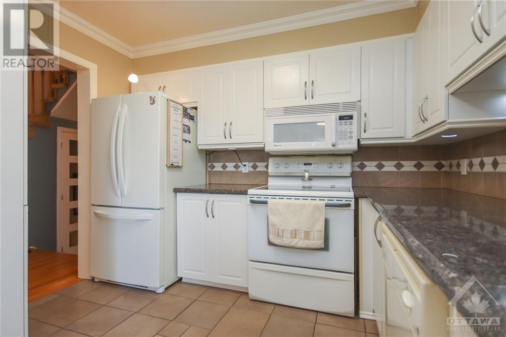 Listing 1316348 - Large Photo # 10