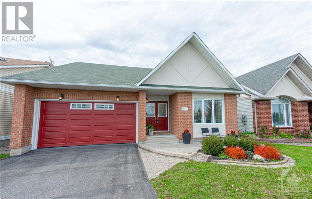 Listing 1317829 - Large Photo # 1
