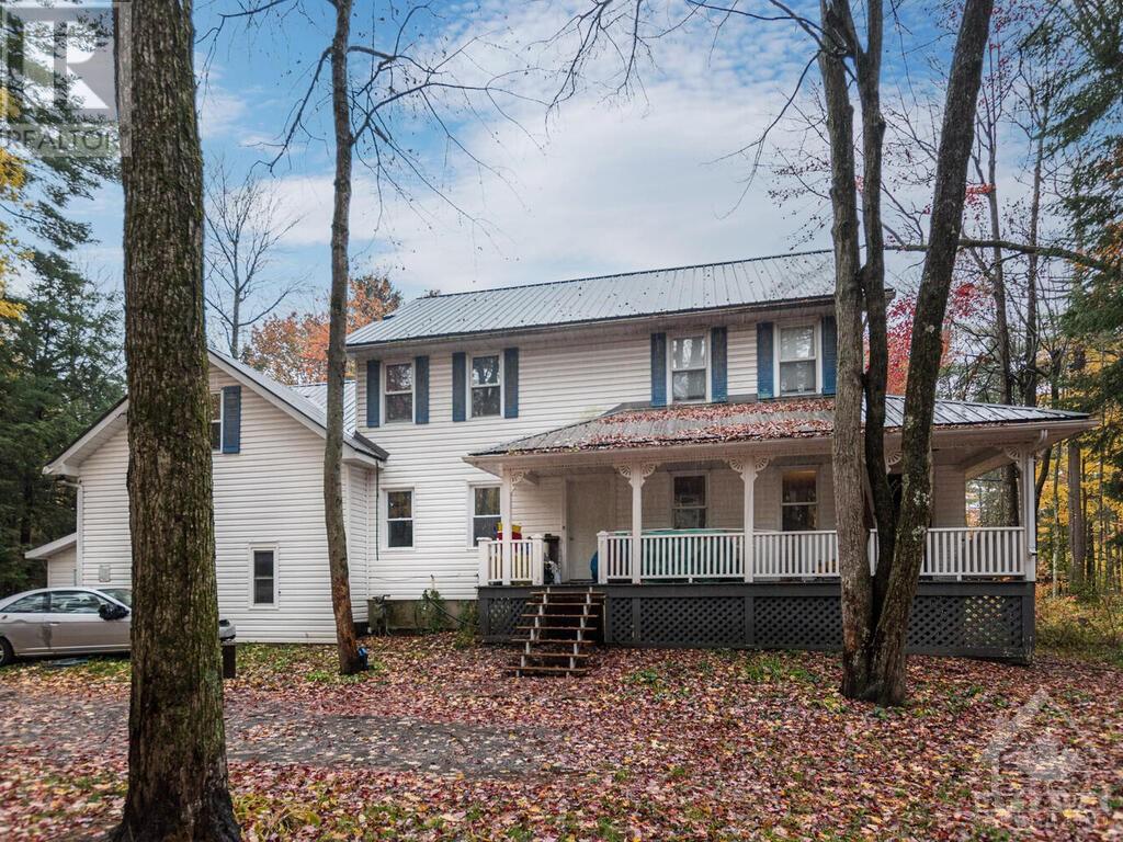 Listing 1318430 - Large Photo # 1