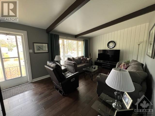 Listing 1318998 - Large Photo # 6
