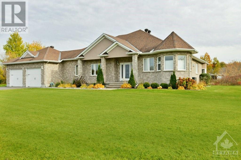 Listing 1319227 - Large Photo # 1