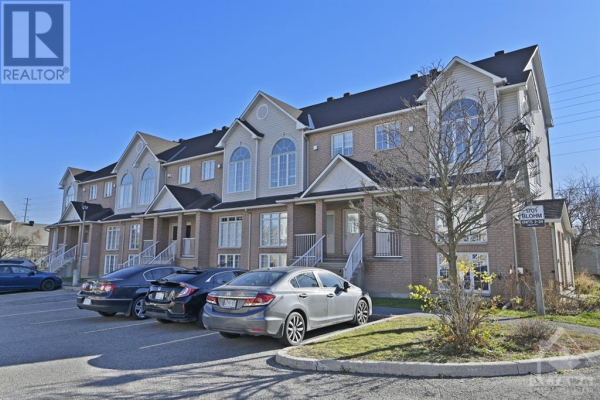 1701 BLOHM DRIVE UNIT#2, Ottawa