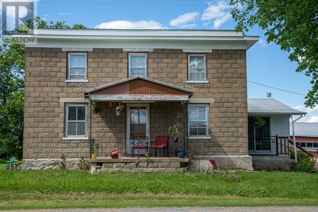 Listing 1320437 - Large Photo # 2