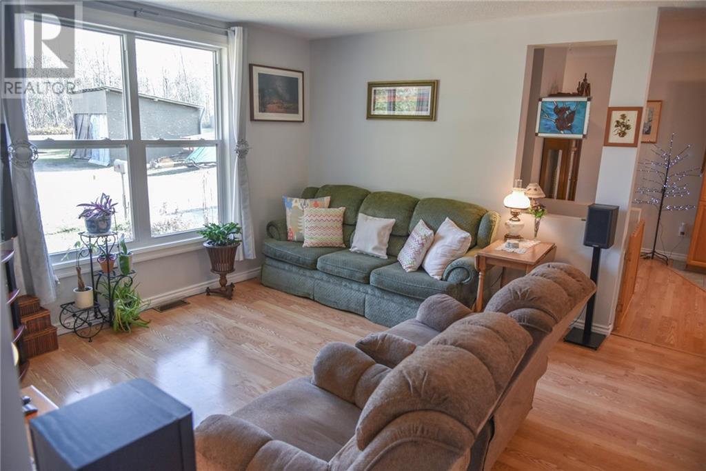 Listing 1320673 - Large Photo # 12