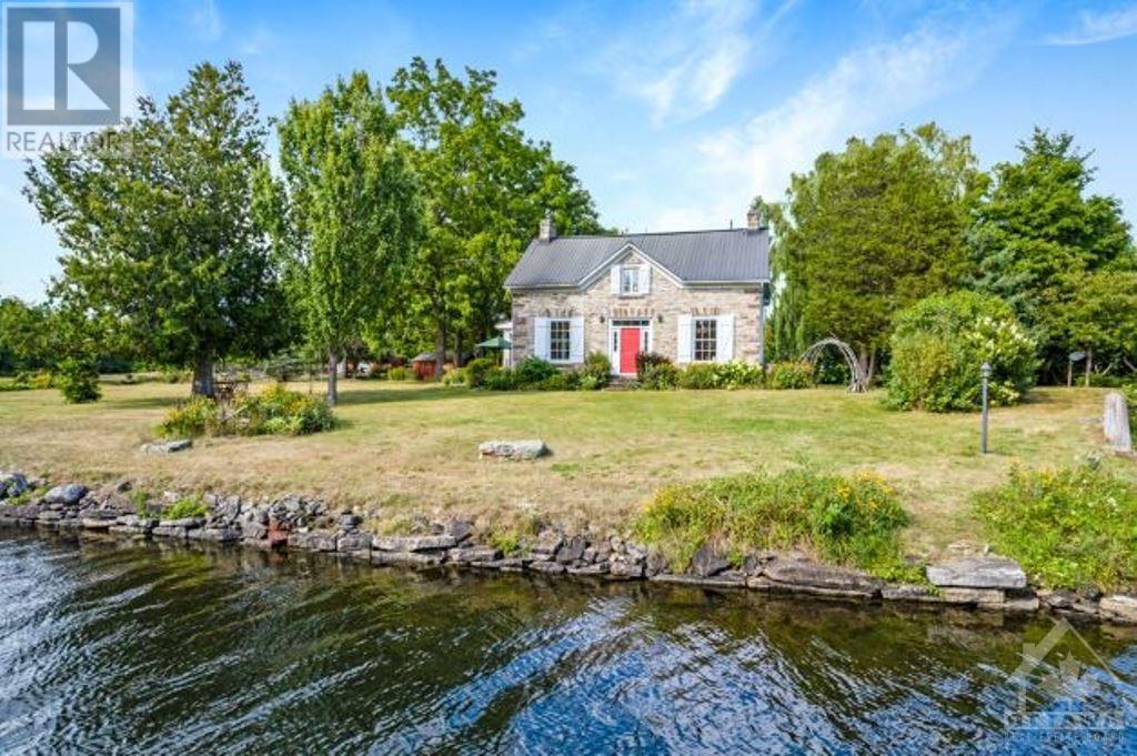 Listing 1320708 - Large Photo # 1