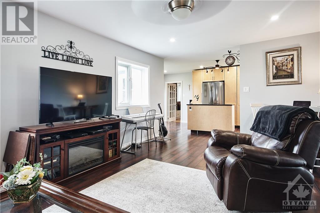 Listing 1320776 - Large Photo # 18