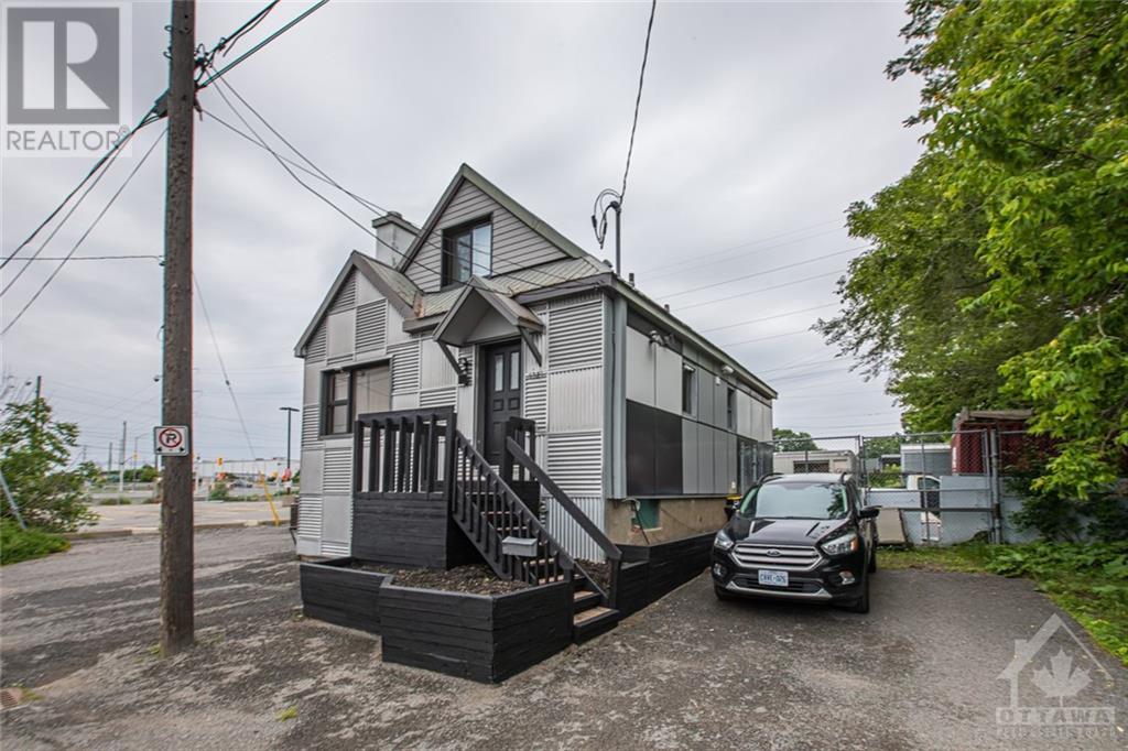 Listing 1321128 - Large Photo # 2