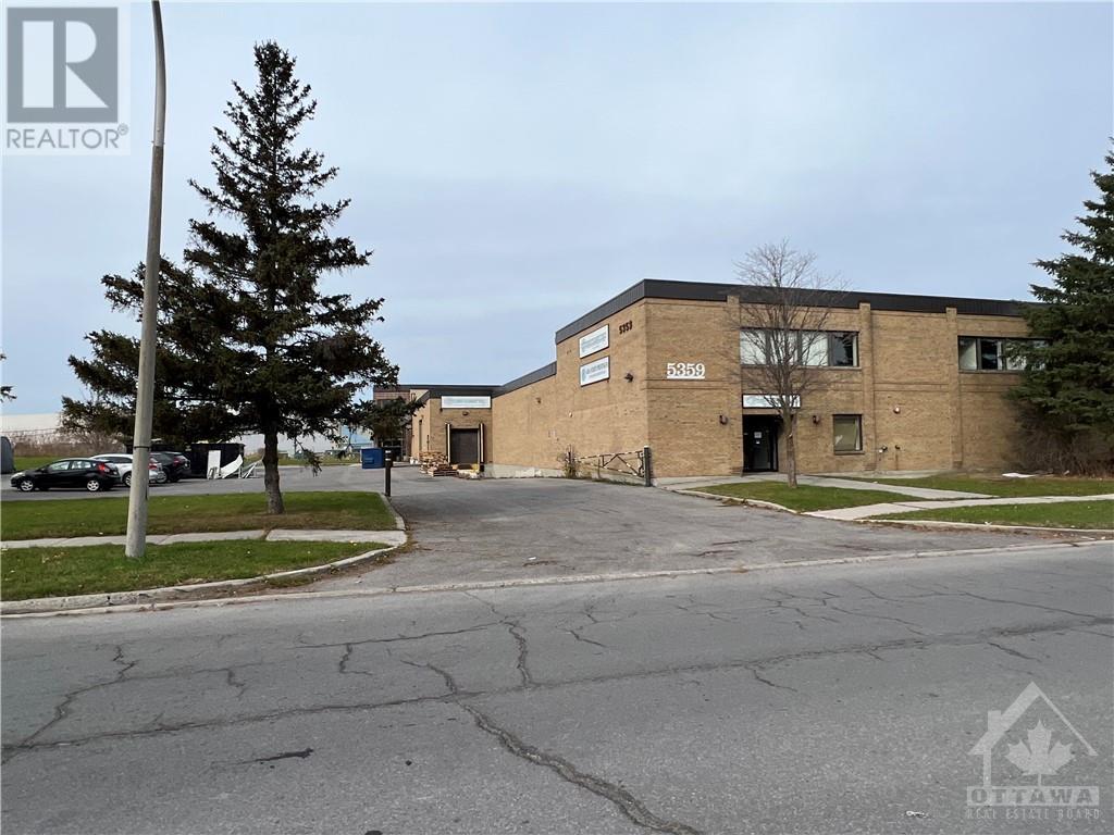 Listing 1321386 - Large Photo # 2
