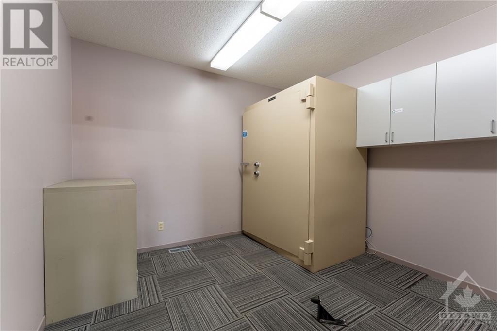 Listing 1321758 - Large Photo # 14