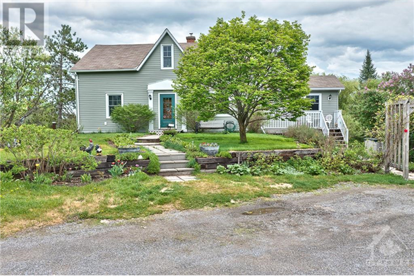 1905 WOLF GROVE ROAD, Almonte