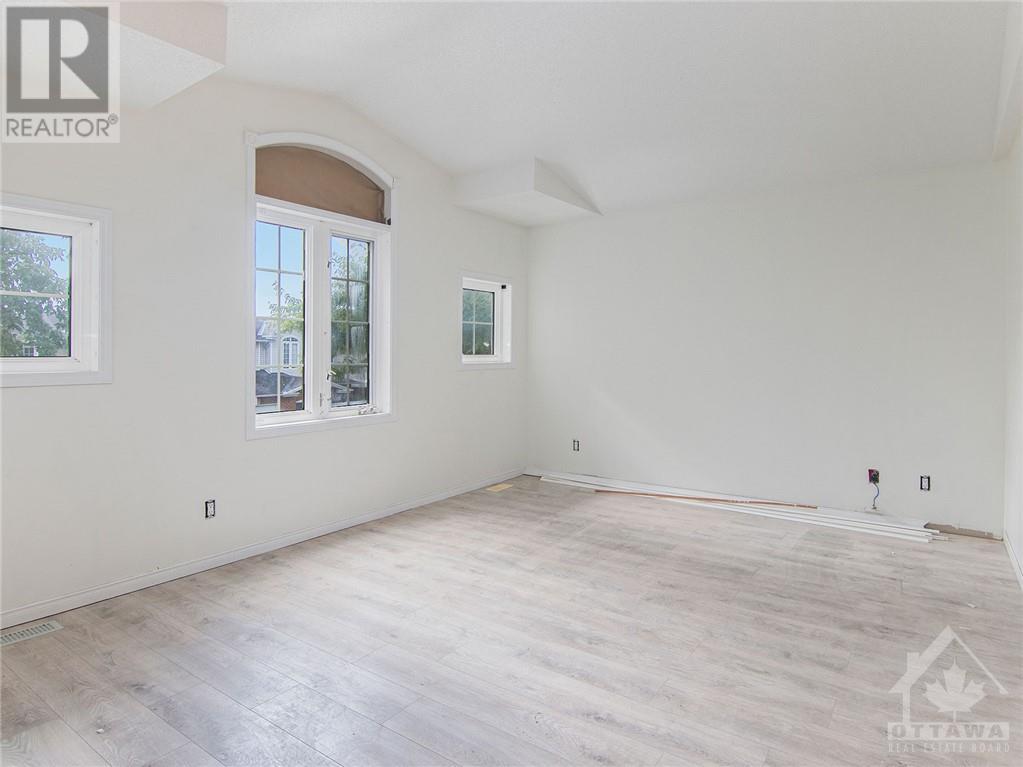 Listing 1322497 - Large Photo # 21