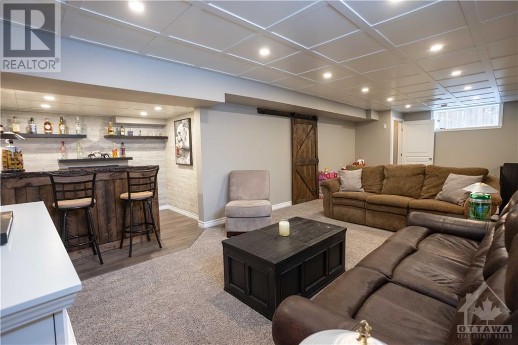 Listing 1322893 - Large Photo # 25