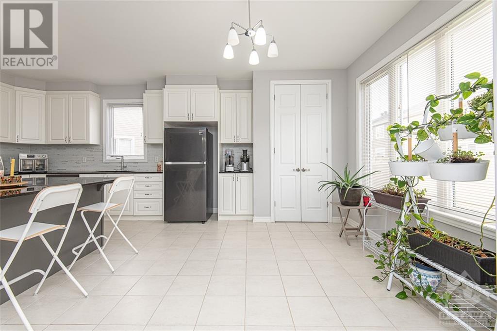 Listing 1323267 - Large Photo # 12