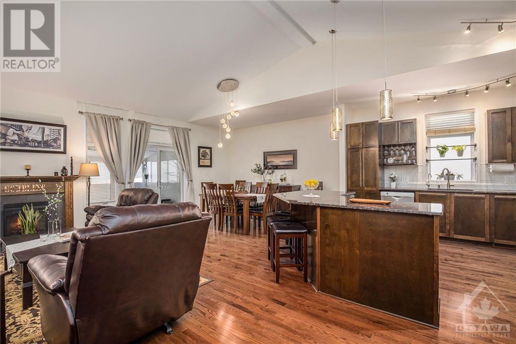 Listing 1323308 - Large Photo # 11