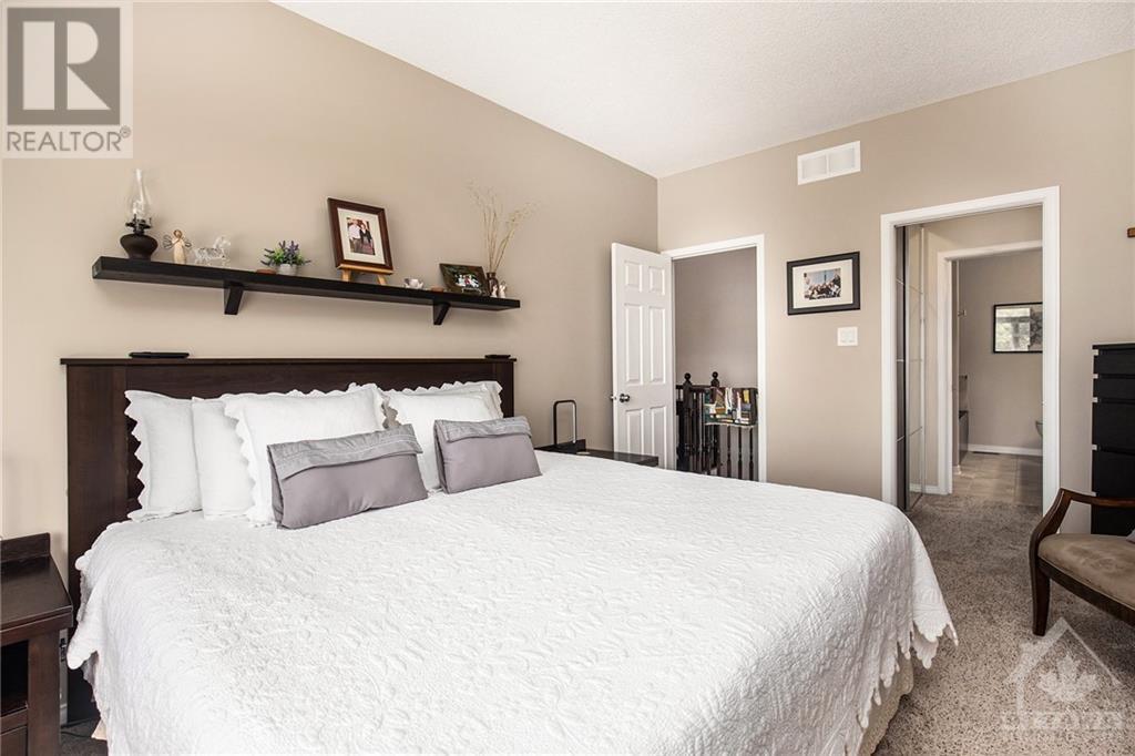 Listing 1323308 - Large Photo # 15