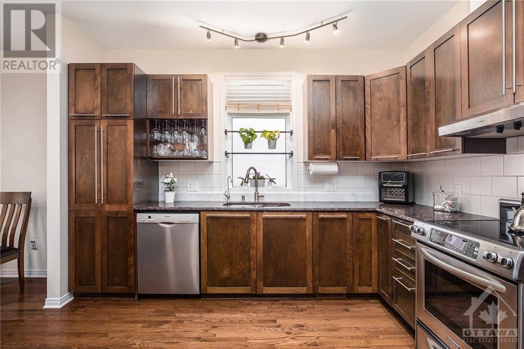Listing 1323308 - Large Photo # 7