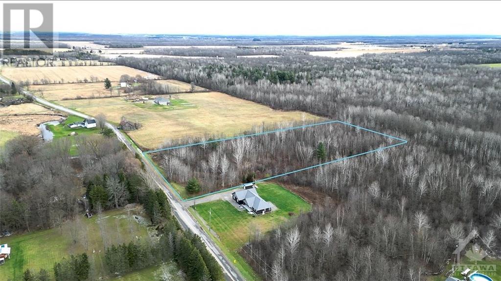 Listing 1323369 - Large Photo # 3