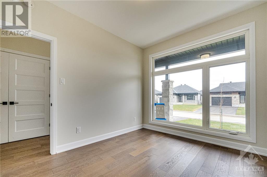 Listing 1323467 - Large Photo # 7