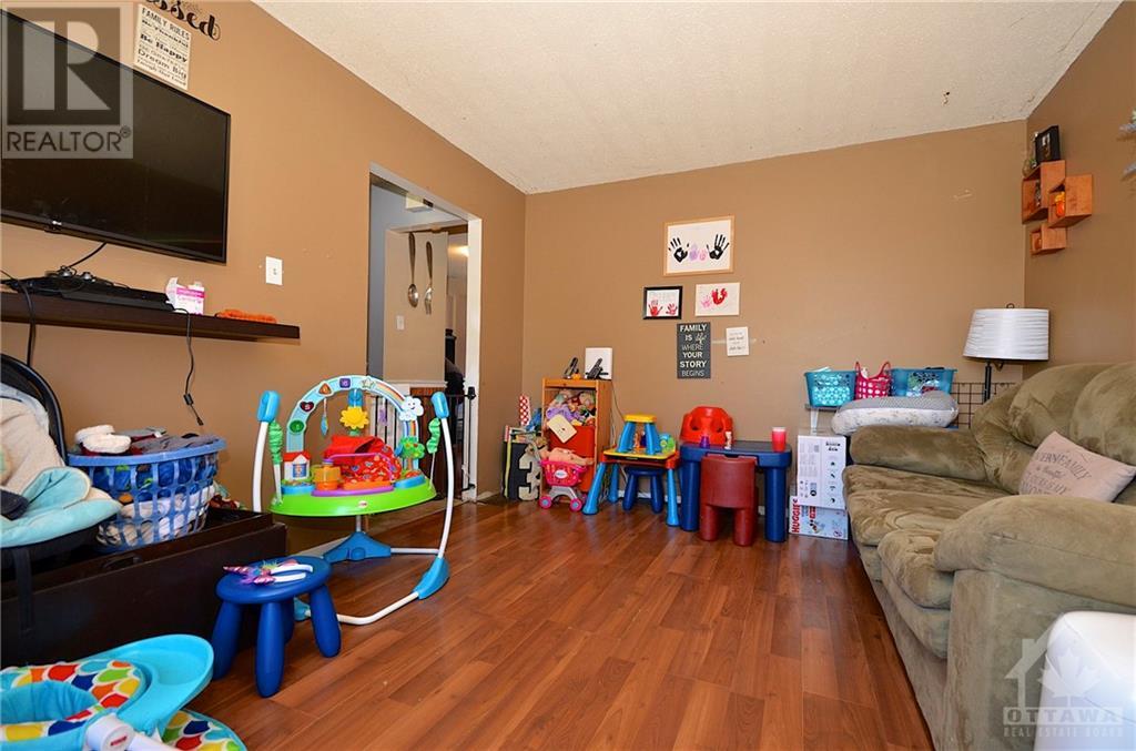 Listing 1323496 - Large Photo # 10