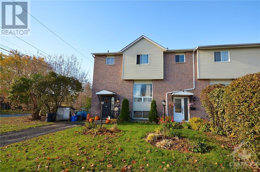 Listing 1323496 - Large Photo # 1