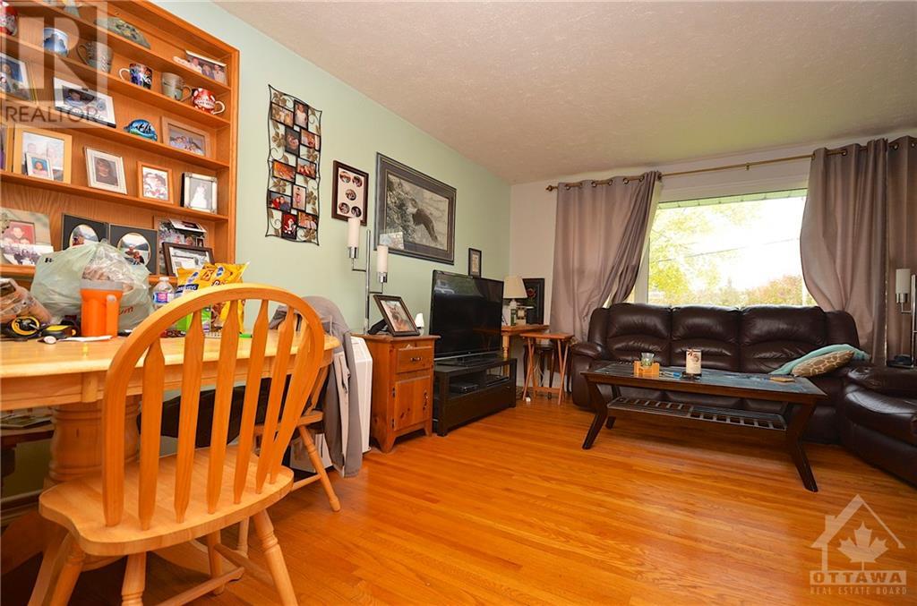 Listing 1323498 - Large Photo # 12
