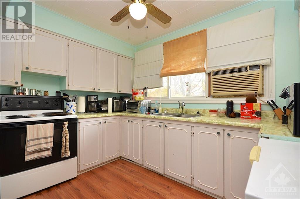 Listing 1323498 - Large Photo # 13