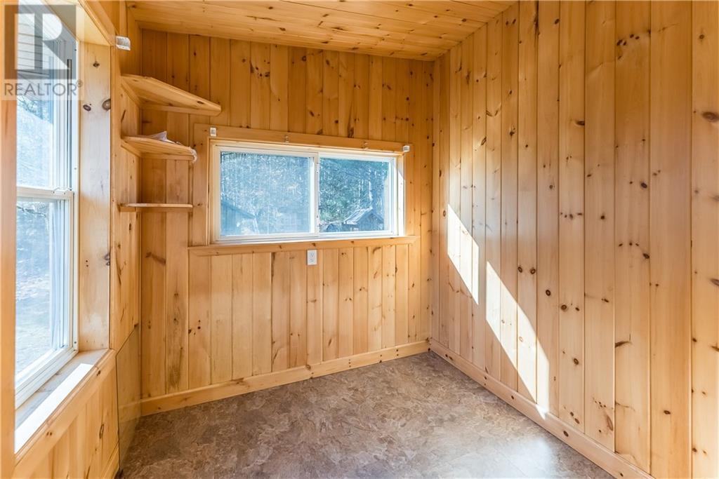 Listing 1323850 - Large Photo # 21