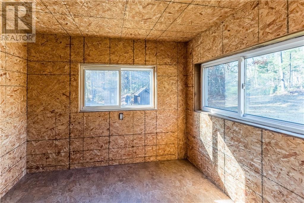 Listing 1323850 - Large Photo # 22