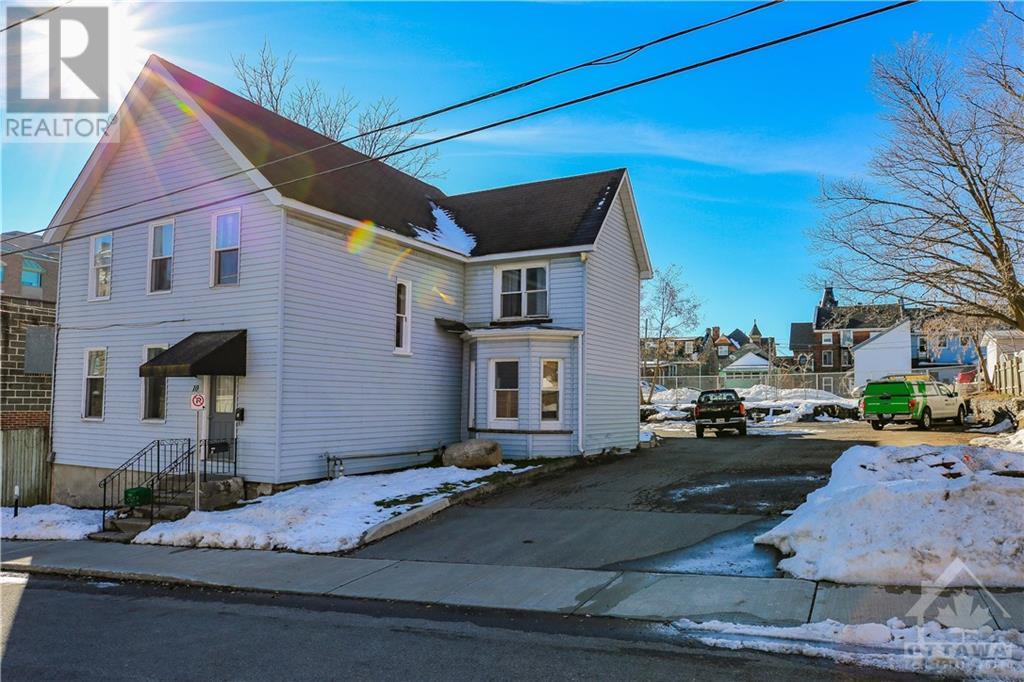 Listing 1323977 - Large Photo # 1