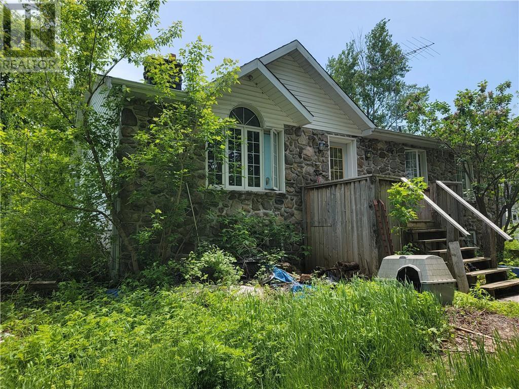 Listing 1324071 - Large Photo # 6