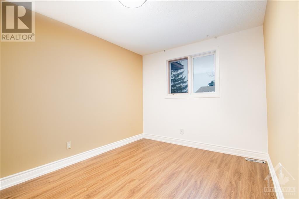 Listing 1324237 - Large Photo # 12