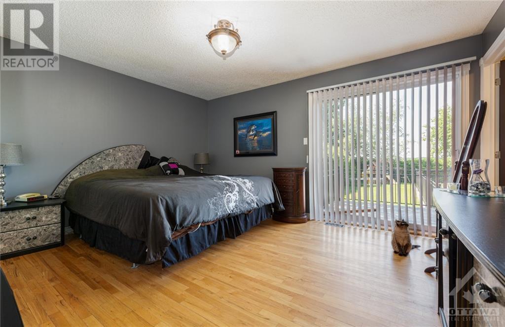 Listing 1324274 - Large Photo # 14