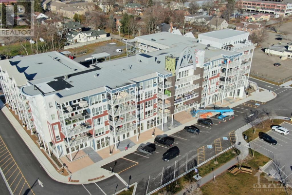 130 WATER STREET UNIT#411, Gananoque
