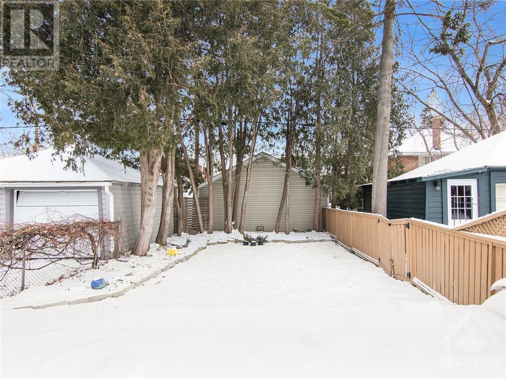 Listing 1324695 - Large Photo # 2
