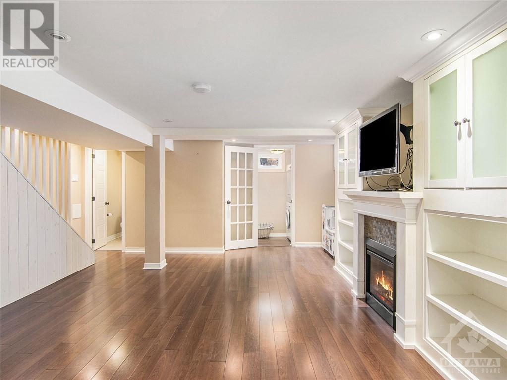 Listing 1324695 - Large Photo # 19