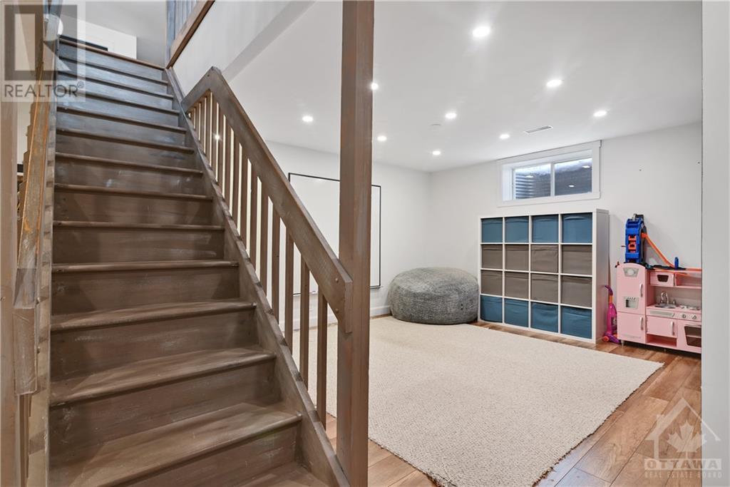 Listing 1324778 - Large Photo # 19