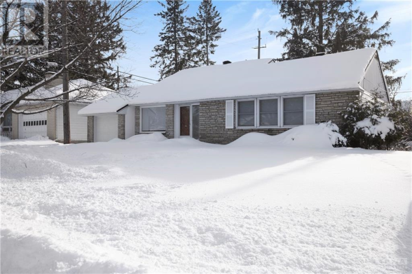 172 ROGER ROAD, Ottawa