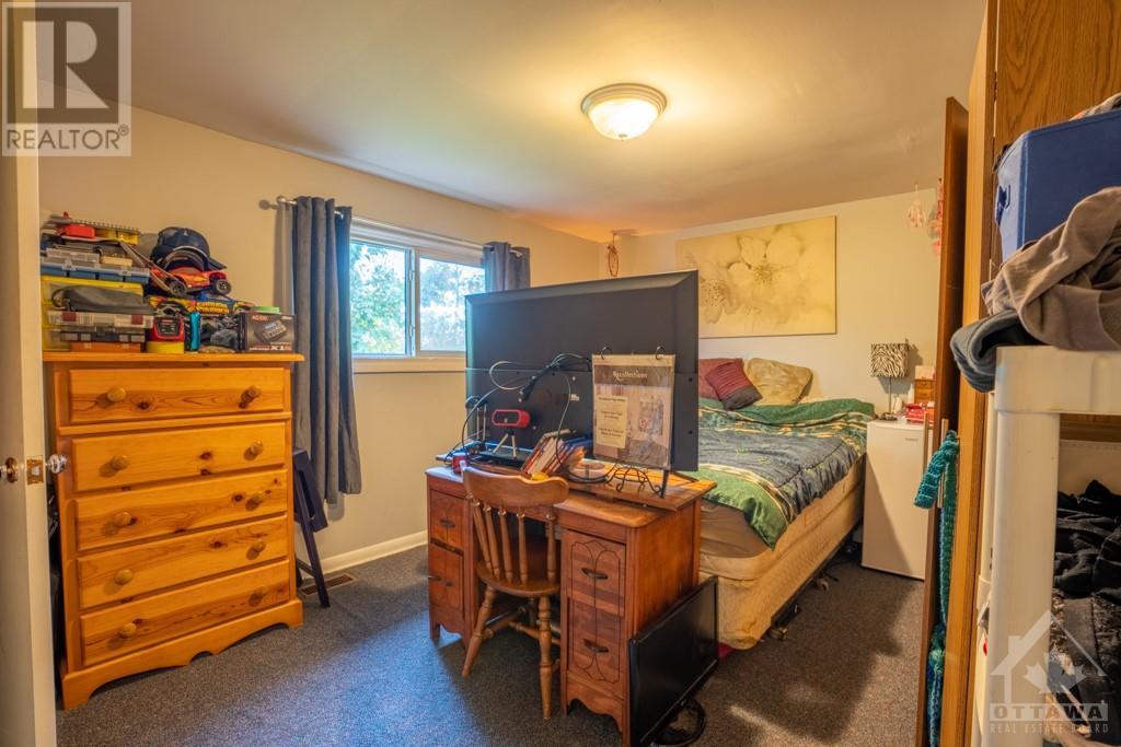 Listing 1324981 - Large Photo # 23