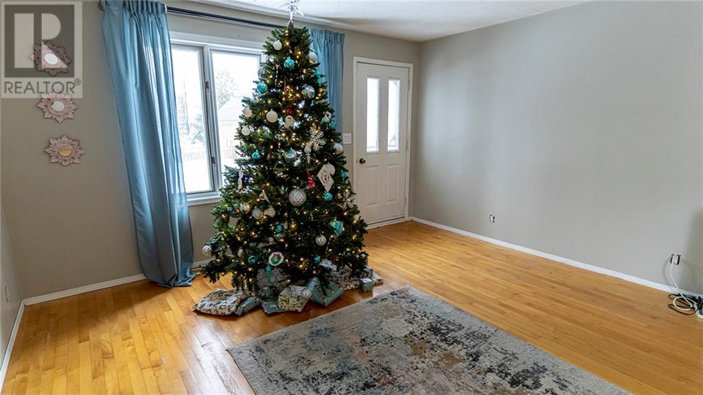 Listing 1325037 - Large Photo # 19