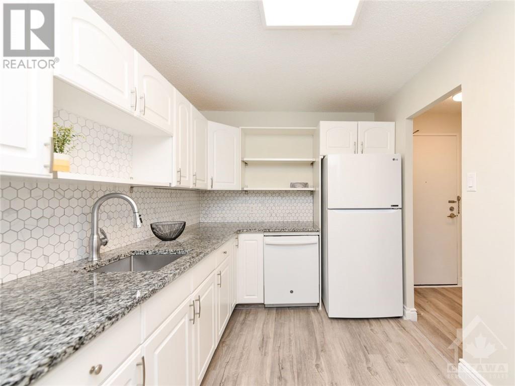 Listing 1325070 - Large Photo # 7