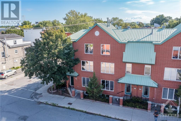 145 DALHOUSIE STREET, Ottawa